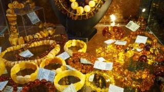 Buying up amber beads Why amber beads are being bought?